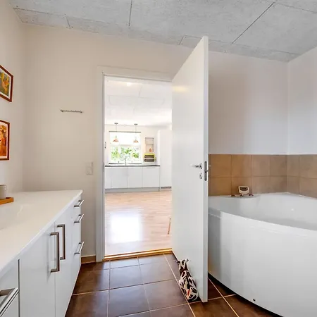 Hedevig - 800m To The Fjord By Interhome